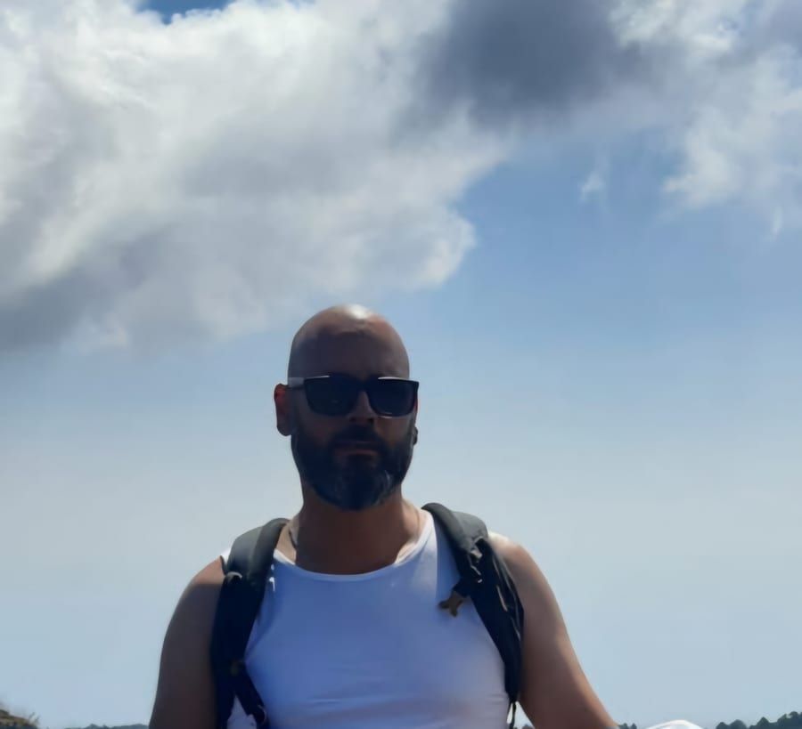 Profil von Redwane