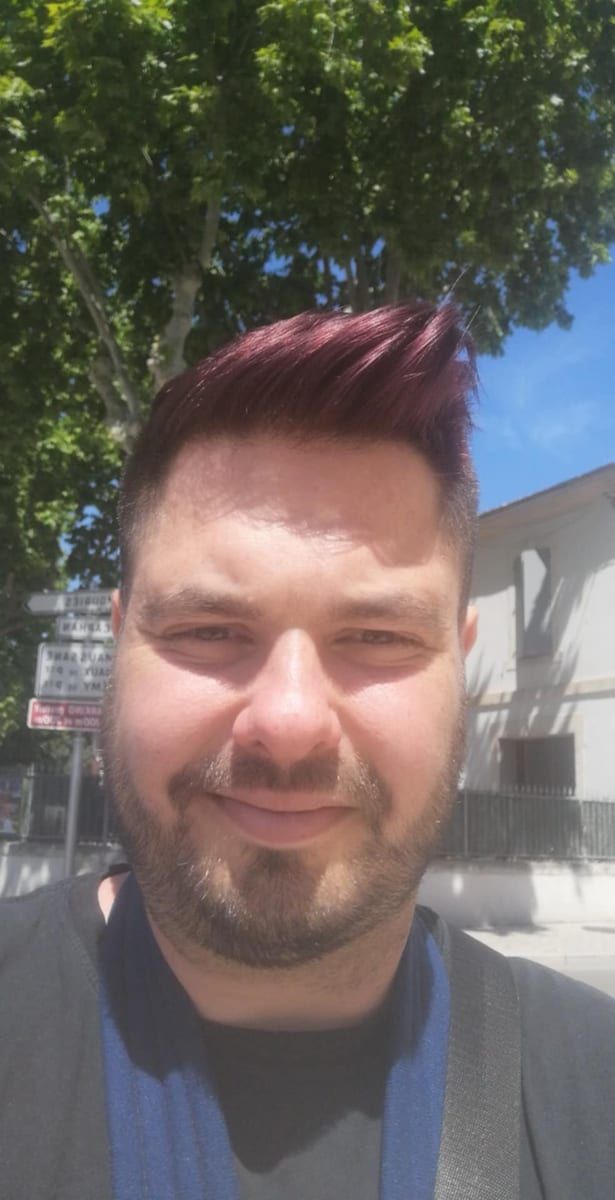 Profil von Adamo
